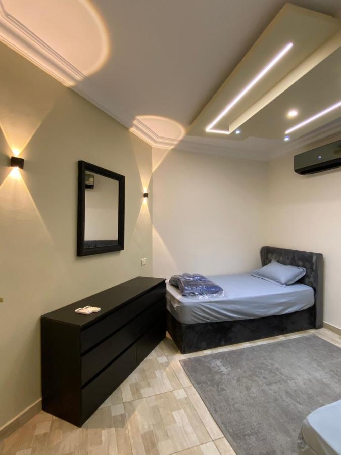 Hyat Hostel & Suites Александрия Екстериор снимка